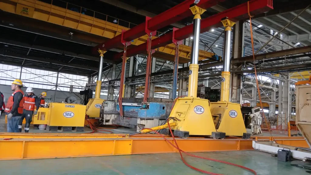 Éxito en El Bajío: Instalación de Maquinaria de Prensa Industrial instalacion de maquinaria rigging prensas seil